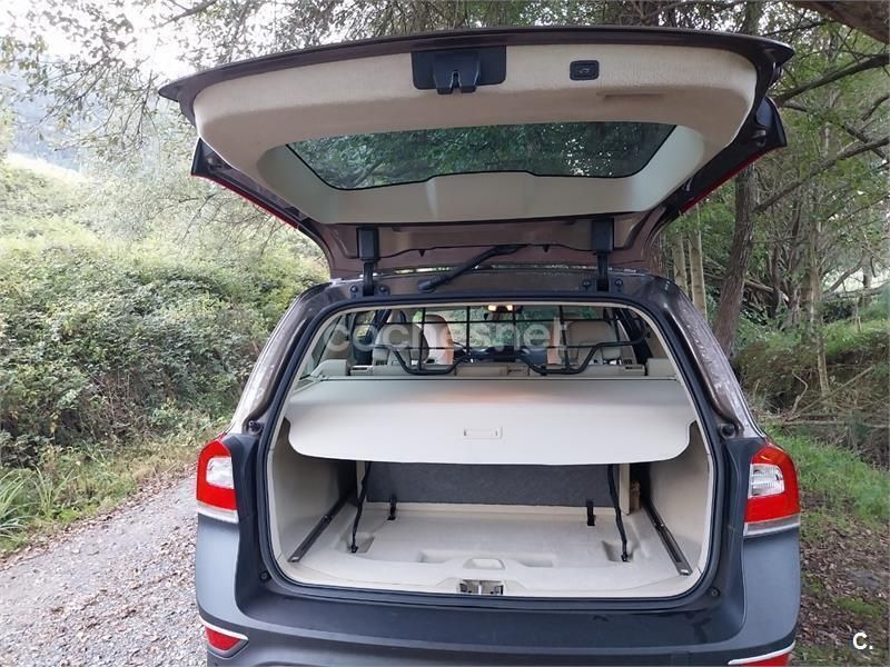 Usado Volvo XC70 Summum 181 CV (133 kW) 2016 Marrón SUV