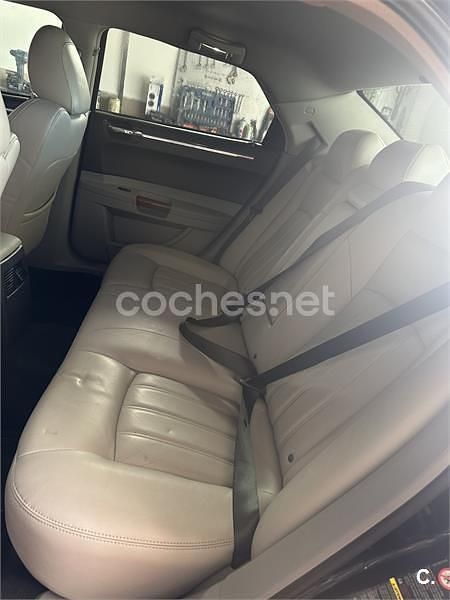 Usado Chrysler 300C 218 CV (160 kW) 2006 Negro Berlina