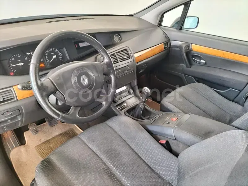 Usado Renault Vel Satis Privilege 150 CV (110 kW) 2004 Azul Utilitario