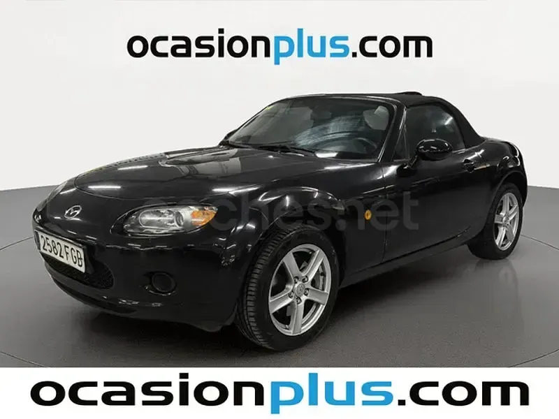 Usado Mazda MX5 Active 126 CV (92 kW) 2006 Negro Descapotable