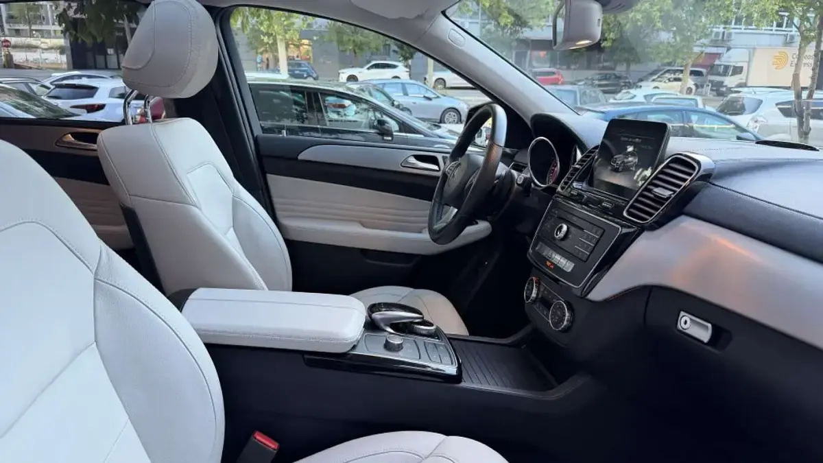 Usado Mercedes GLE350 258 CV (189 kW) 2019 Negro Coupe
