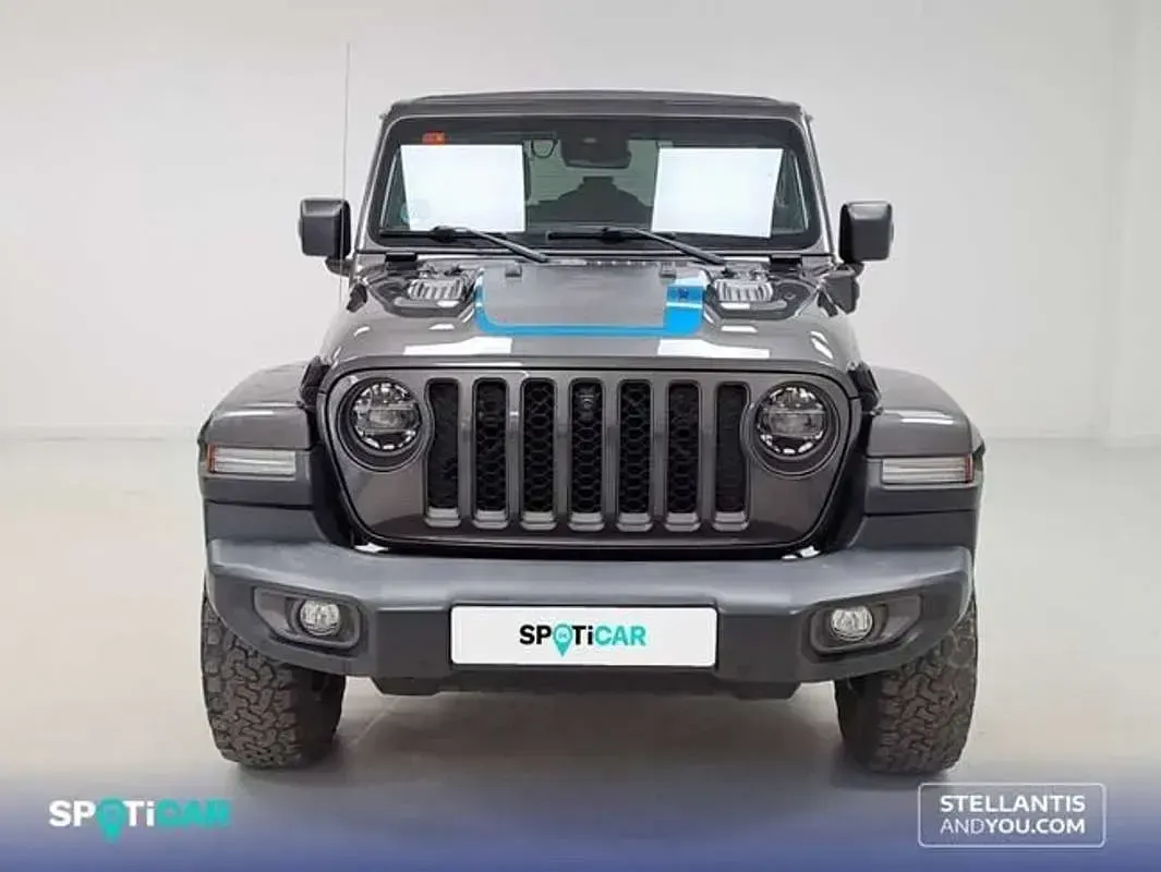Usado Jeep Wrangler Rubicon 381 CV (280 kW) 2021 Gris SUV