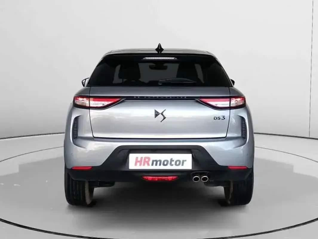Usado DS Automobiles DS3 Crossback Performance 131 CV (96 kW) 2025 Gris SUV