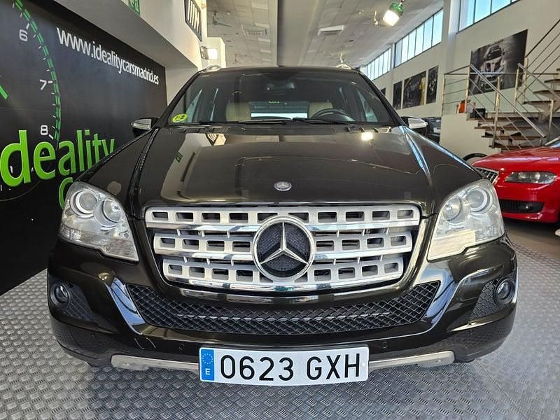 Usado Mercedes ML350 231 CV (169 kW) 2010 Marrón SUV
