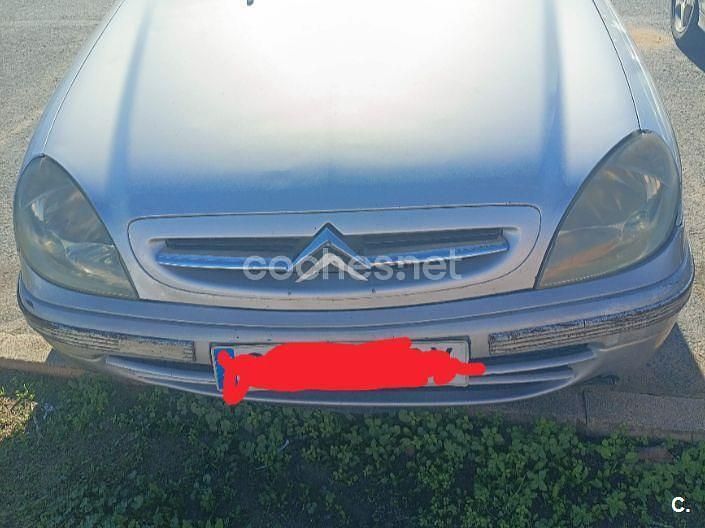 Usado Citroën Xsara 90 CV (66 kW) 2001 Gris / plata Coupe