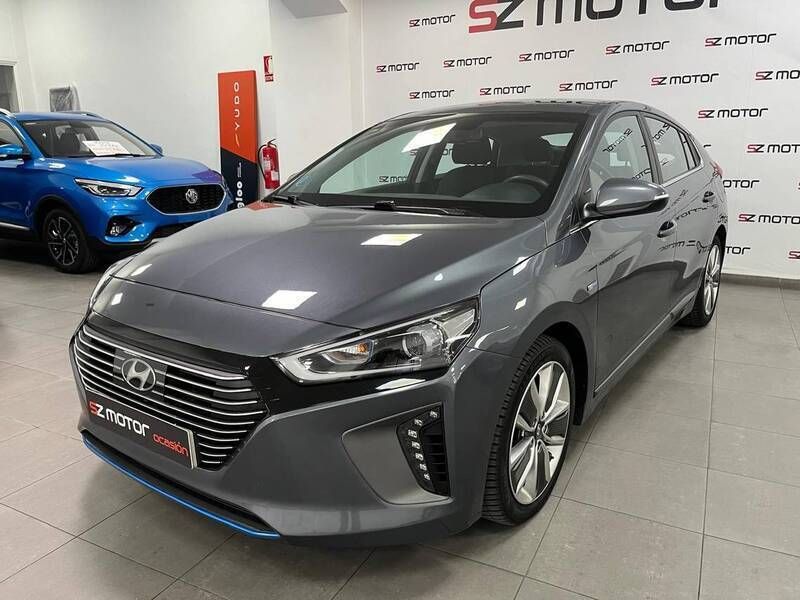 Gris Usado 2018 Hyundai Ioniq Berlina | 19.500 € - Imagen 1/4