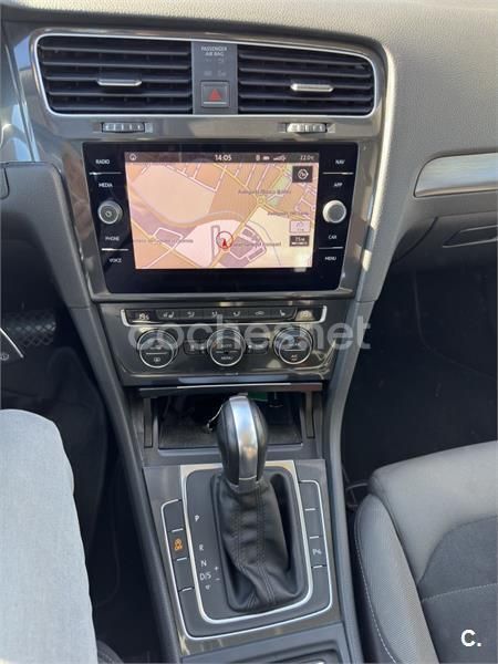 Negro Usado 2017 VW Golf VII Advance Familiar | 10.999 € (Precio justo) - Imagen 1/4