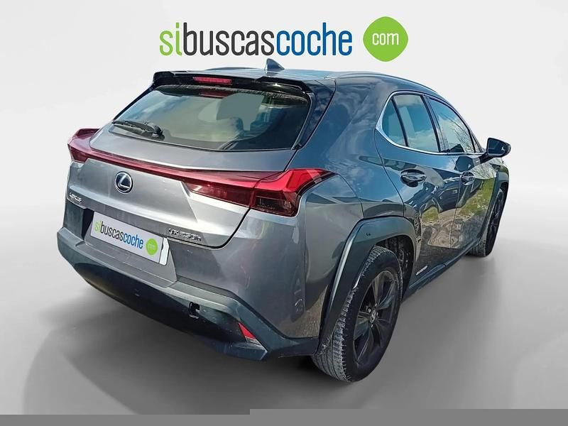 Usado Lexus UX Business Edition 184 CV (135 kW) 2020 Gris/plata SUV