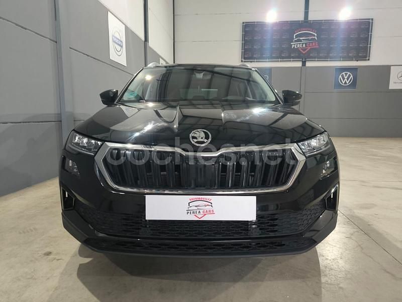 Usado Skoda Karoq Ambition 150 CV (110 kW) 2023 Negro SUV