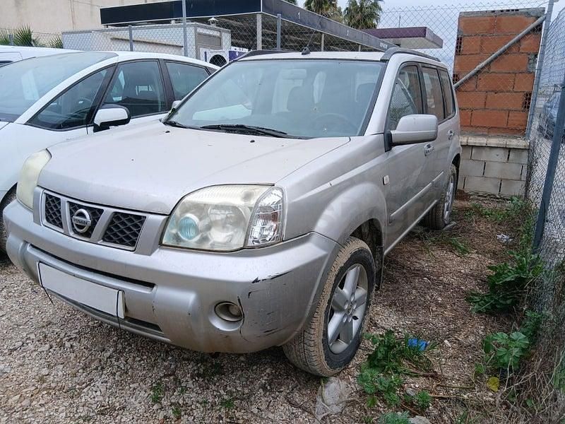 Usado Nissan X-Trail 136 CV (100 kW) 2006 Gris / plata SUV