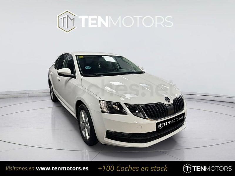 Usado Skoda Octavia Active 115 CV (84 kW) 2019 Blanco Berlina