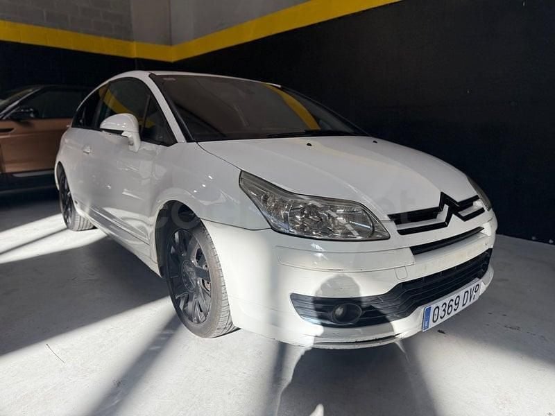 Usado Citroën C4 110 CV (80 kW) 2006 Blanco Berlina