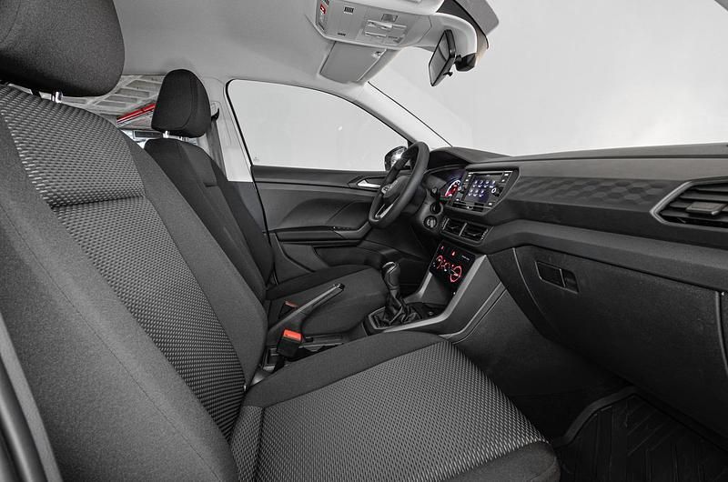 Usado VW T-Cross 95 CV (69 kW) 2022 Blanco puro SUV