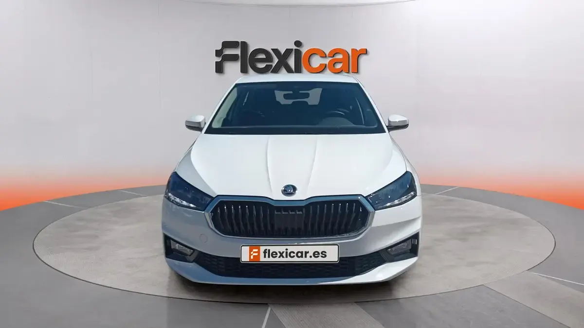 Usado Skoda Fabia Ambition 95 CV (69 kW) 2023 Blanco Utilitario