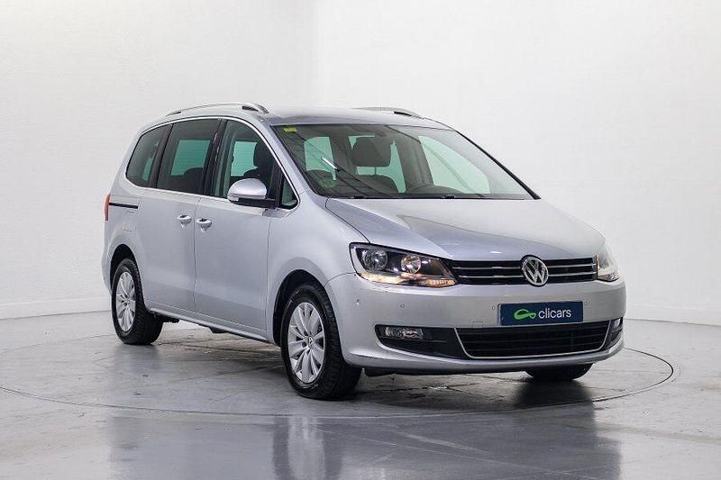 Usado VW Sharan Advance 150 CV (110 kW) 2015 Gris / plata Monovolumen