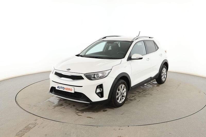 Usado Kia Stonic 85 CV (62 kW) 2017 Blanco SUV