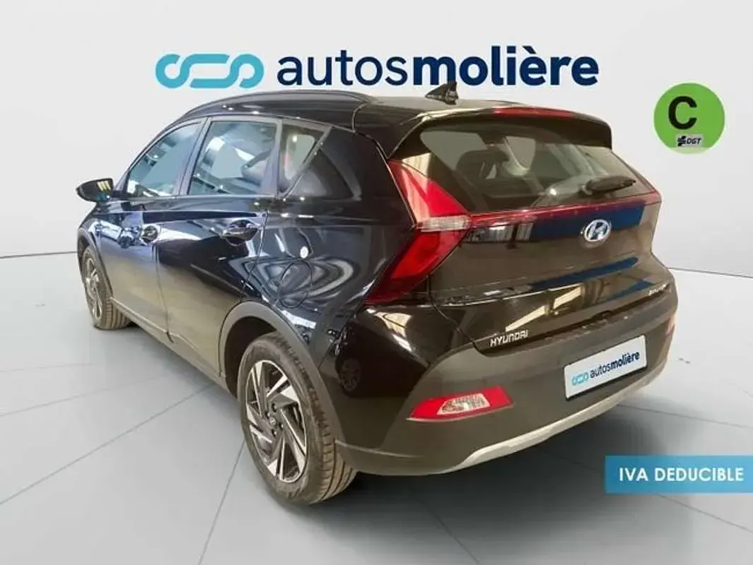 Usado Hyundai Bayon 84 CV (61 kW) 2023 Negro SUV