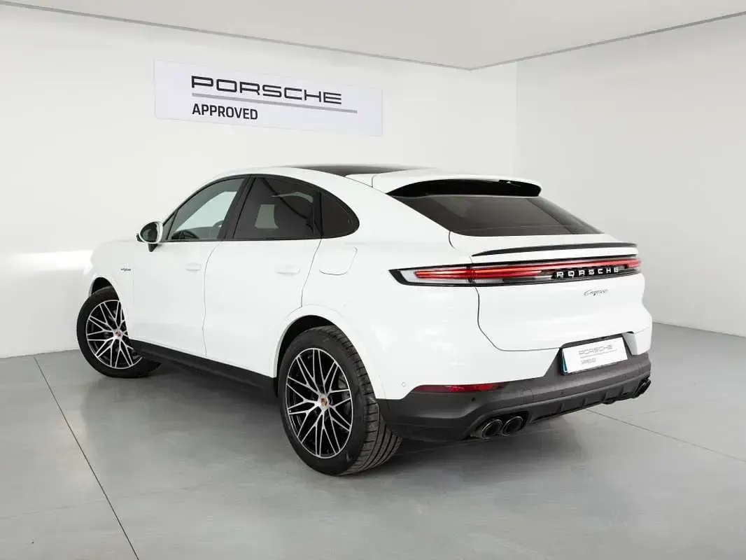 Usado Porsche Cayenne Black Edition 470 CV (345 kW) 2025 Blanco SUV