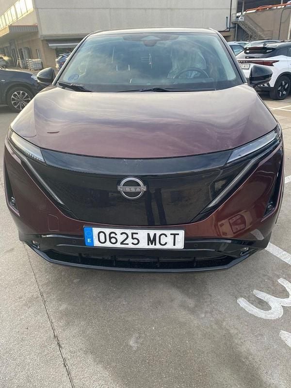 Usado Nissan Ariya Evolve 177 kW (242 CV) 2022 Rojo oscuro SUV