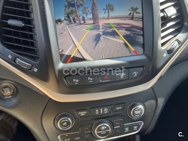 Usado Jeep Cherokee Limited 170 CV (125 kW) 2014 Blanco SUV