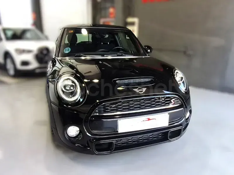 Usado Mini Cooper S 192 CV (141 kW) 2019 Negro Utilitario