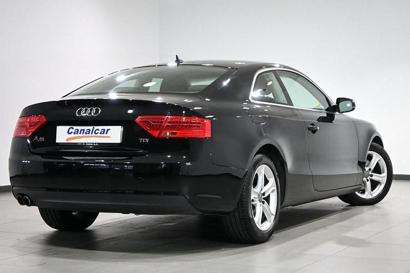 Usado Audi A5 Advanced 177 CV (130 kW) 2014 Negro Coupe