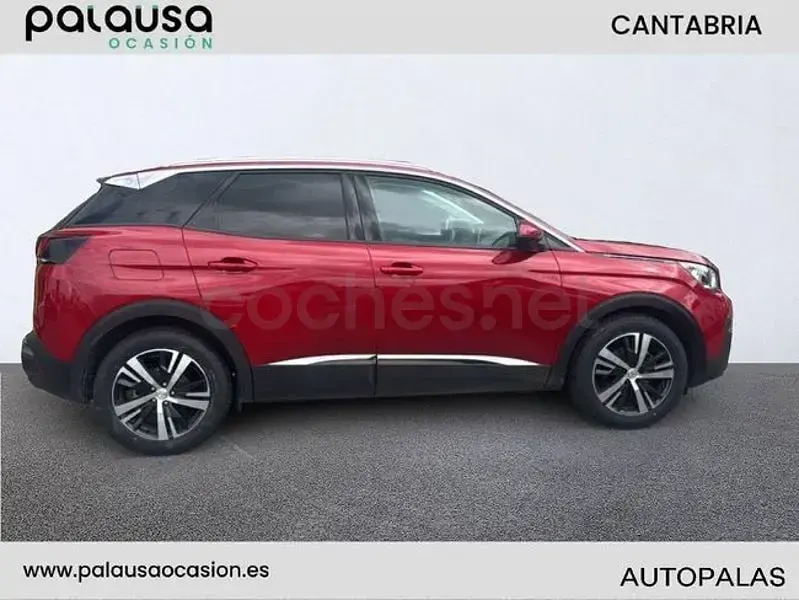 Usado Peugeot 3008 Allure 120 CV (88 kW) 2017 Rojo SUV