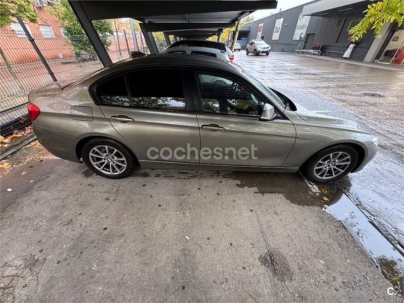 Beige Usado 2017 BMW 320 Efficient Dynamics Berlina | 16.499 € (Buen precio) - Imagen 1/4