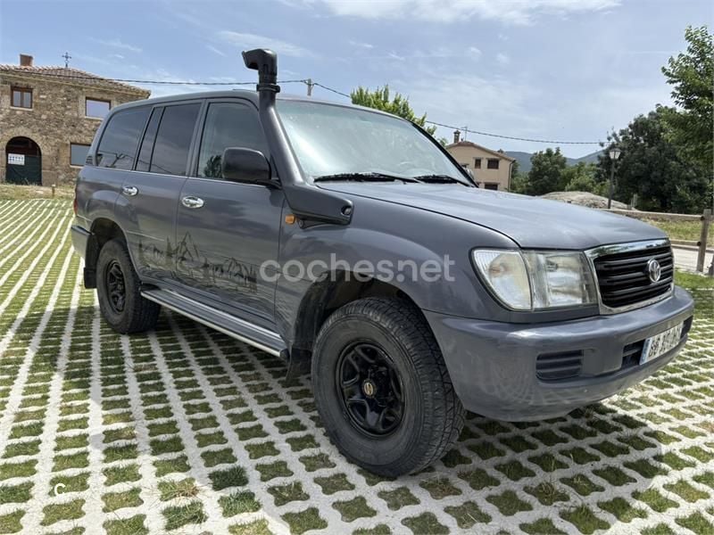 Gris / plata Usado 2004 Toyota Land Cruiser SUV | 27.300 € (Precio justo) - Imagen 1/4