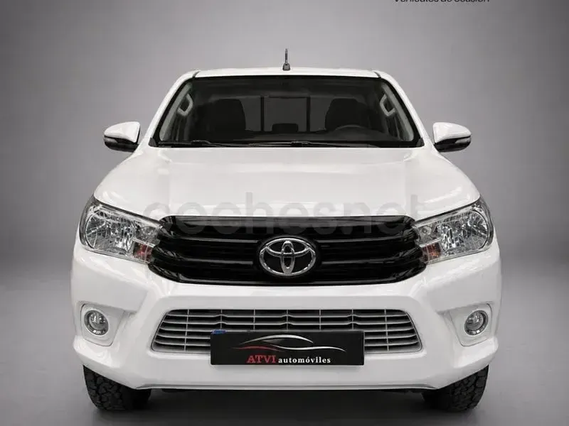 Usado Toyota HiLux 150 CV (110 kW) 2017 Blanco Pickup/Camioneta