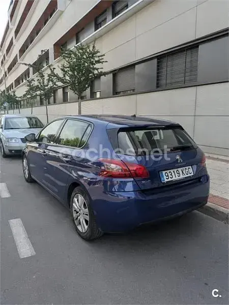 Usado Peugeot 308 Access 110 CV (80 kW) 2017 Azul Berlina