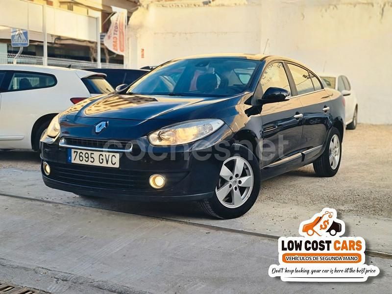 Usado Renault Fluence Dynamique 110 CV (80 kW) 2010 Negro Berlina