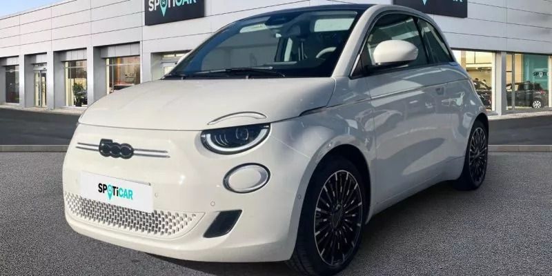 Blanco Usado 2023 Fiat 500e Berlina | 27.000 € - Imagen 1/4