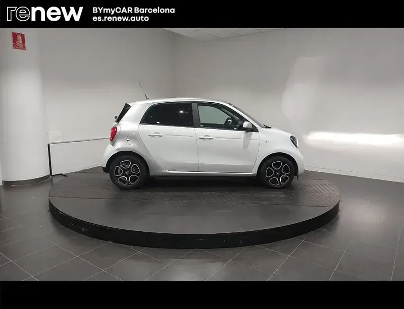 Usado Smart ForFour Electric Drive Prime 60 kW (82 CV) 2018 Blanco Berlina