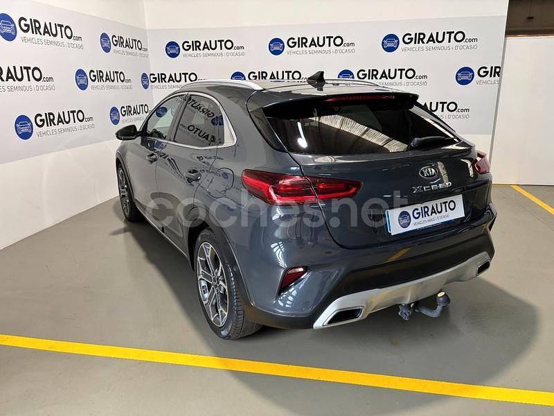 Usado Kia XCeed 136 CV (100 kW) 2020 Gris / plata SUV