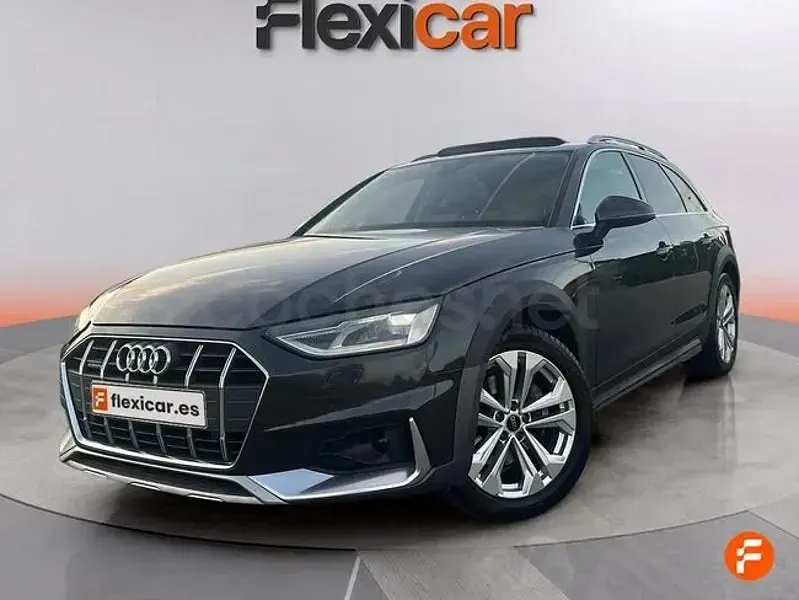 Usado Audi A4 Allroad 204 CV (150 kW) 2021 Azul Familiar