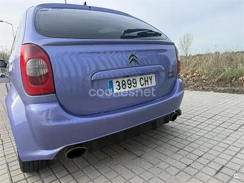 Usado Citroën Xsara Picasso Exclusive 95 CV (69 kW) 2004 Azul Monovolumen