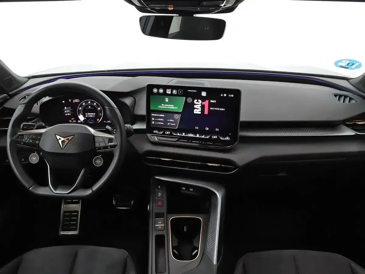 Usado Cupra Terramar 204 CV (150 kW) 2025 Gris SUV