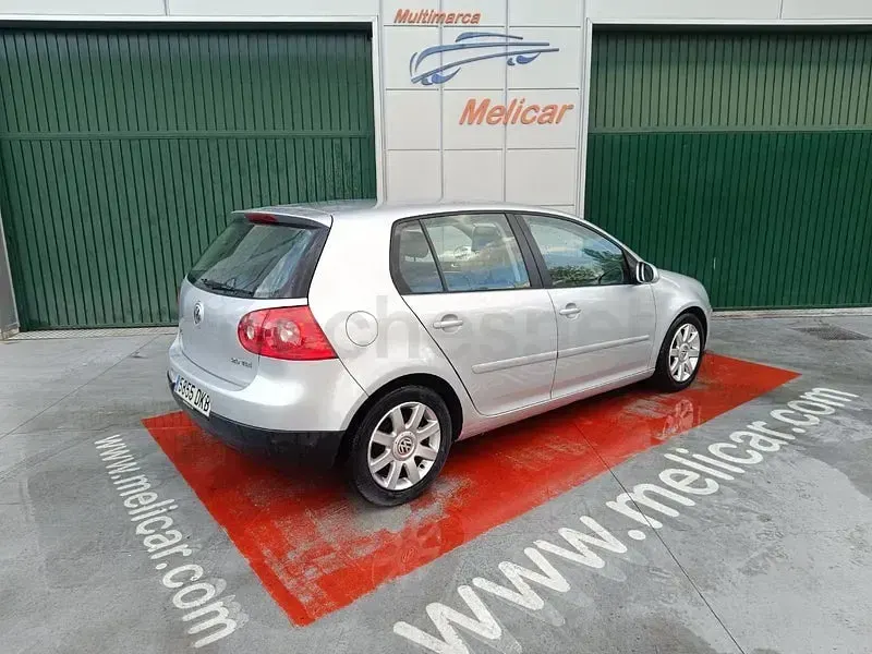 Usado VW Golf IV Sportline 140 CV (102 kW) 2005 Gris / plata Berlina