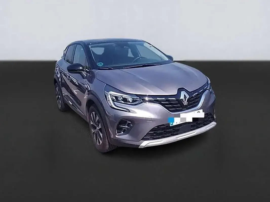 Usado Renault Captur Techno 91 CV (66 kW) 2023 Gris SUV