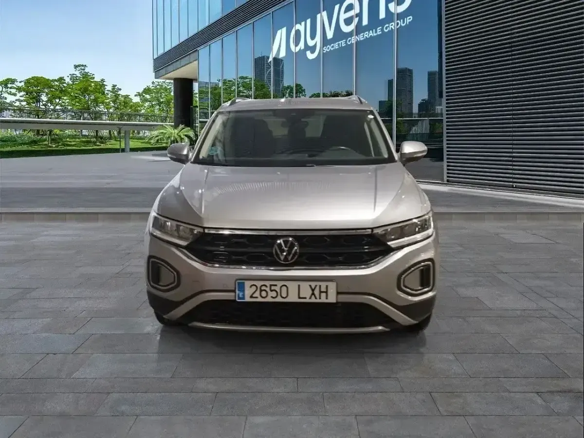 Usado VW T-Roc Life 116 CV (85 kW) 2022 Gris SUV