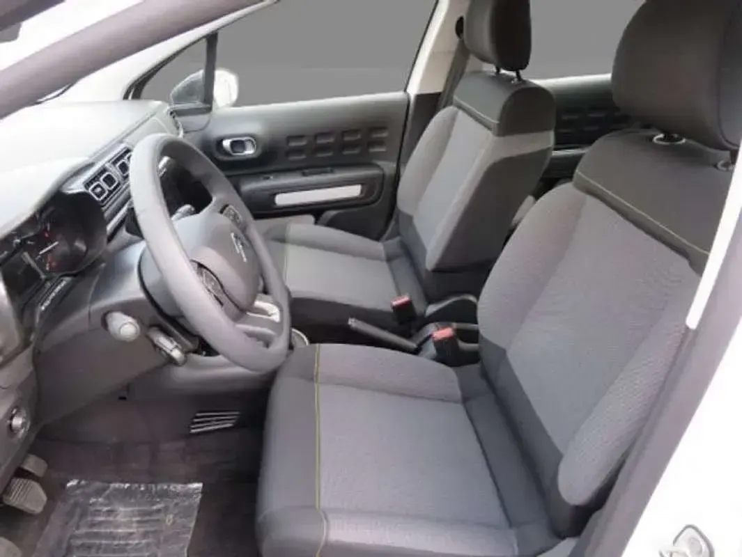 Usado Citroën C3 PureTech 83 CV (61 kW) 2023 Blanco Utilitario