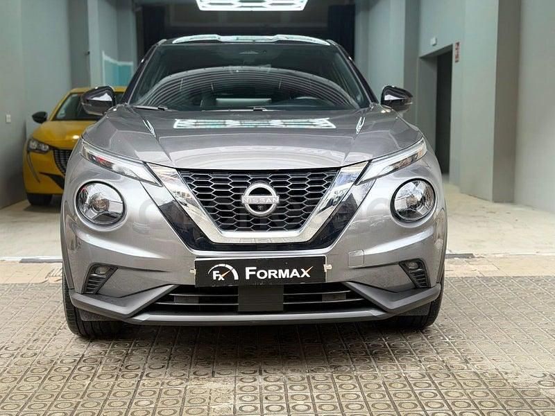 Usado Nissan Juke Tekna 114 CV (83 kW) 2025 Gris / plata SUV
