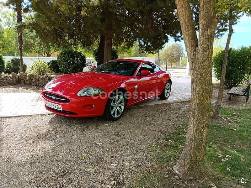 Usado Jaguar XK8 298 CV (219 kW) 2006 Rojo Coupe