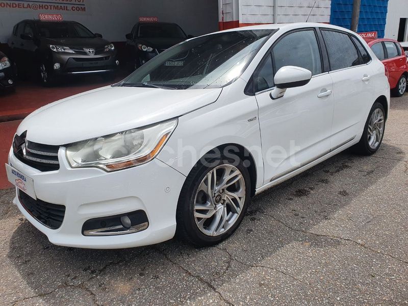 Blanco Usado 2013 Citroën C4 Exclusive Berlina | 7900 € (Un poco caro) - Imagen 1/4