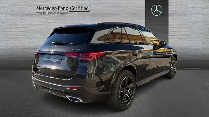 Usado Mercedes GLC300de 333 CV (244 kW) 2025 Gris / plata SUV