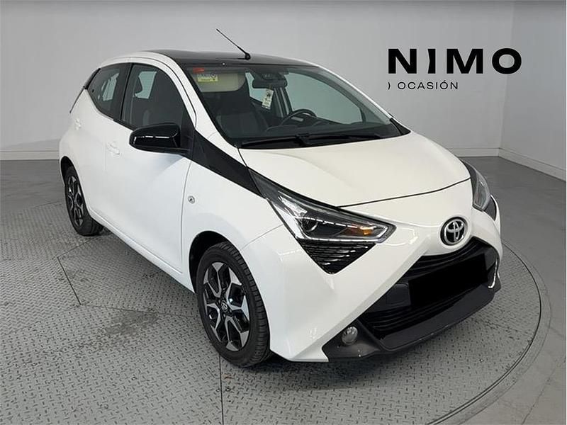 Xblanco classic Usado 2019 Toyota Aygo X-play Utilitario | 11.800 € (Precio justo) - Imagen 1/4