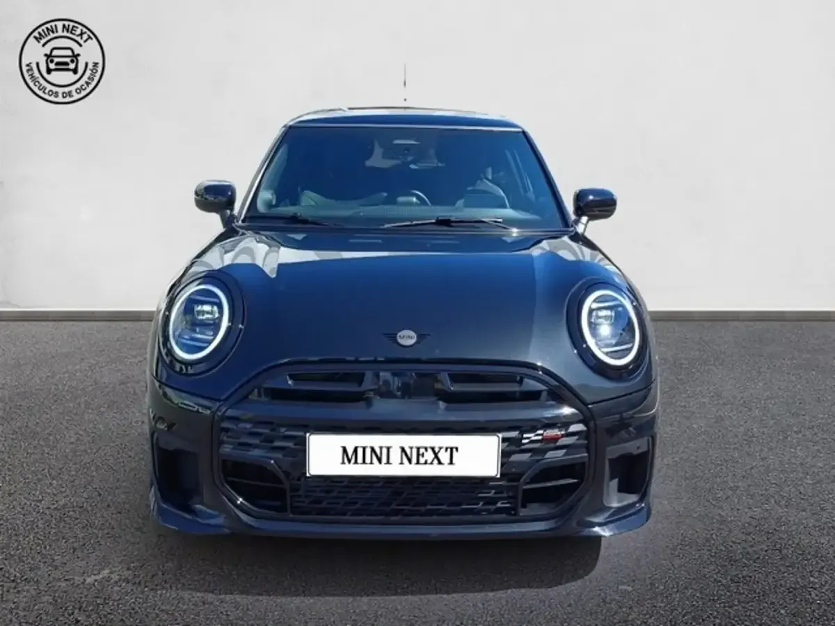 Usado Mini Cooper 114 kW (156 CV) 2026 Negro Utilitario