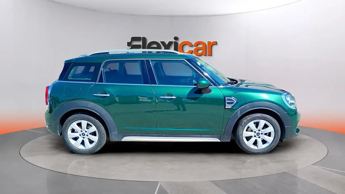 Usado Mini One D Countryman 117 CV (86 kW) 2018 Verde SUV