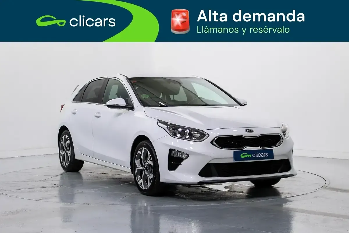 Usado Kia Ceed 100 CV (73 kW) 2019 Blanco Utilitario